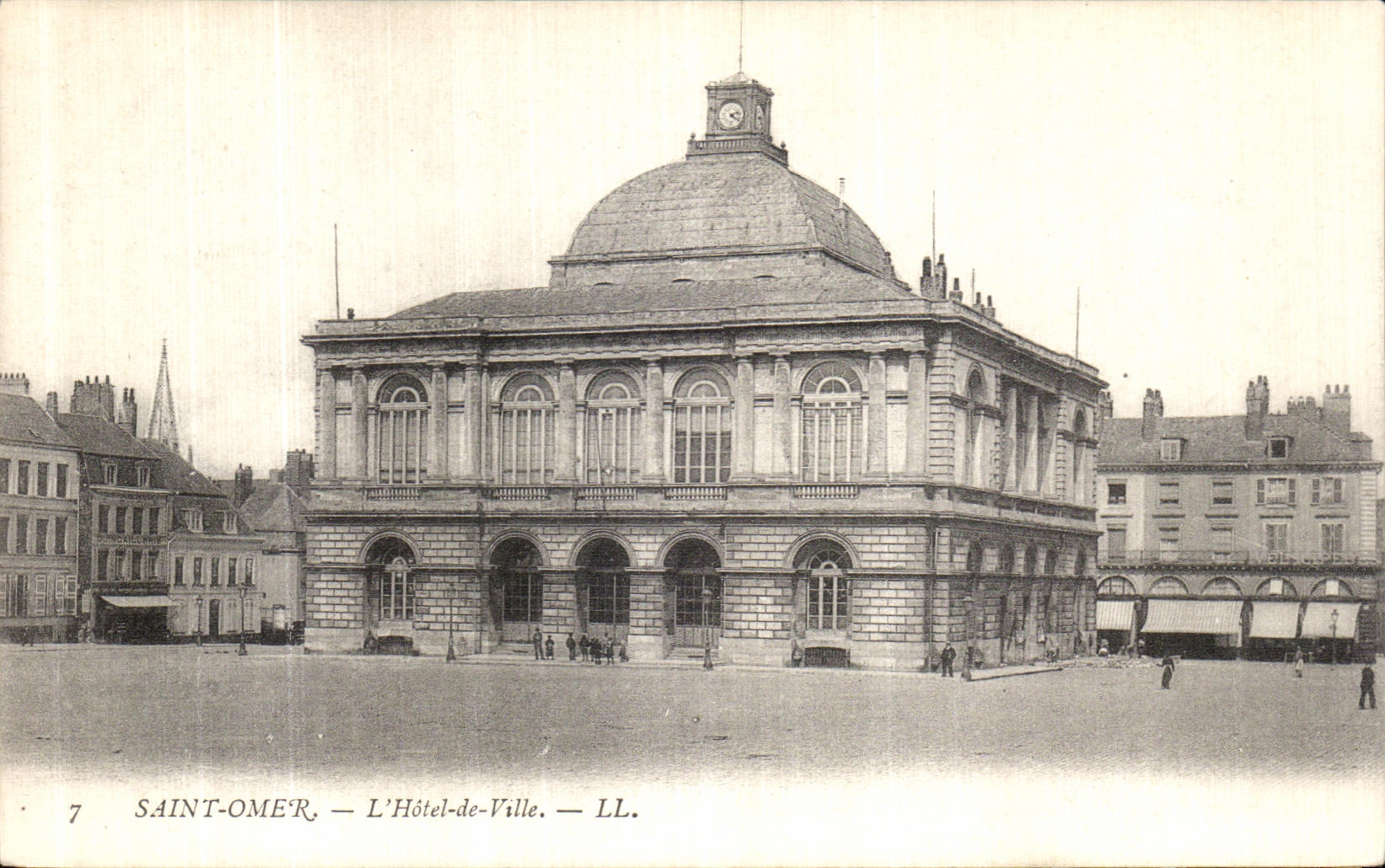VINTAGE POSTCARD Holy Omer L Town hall