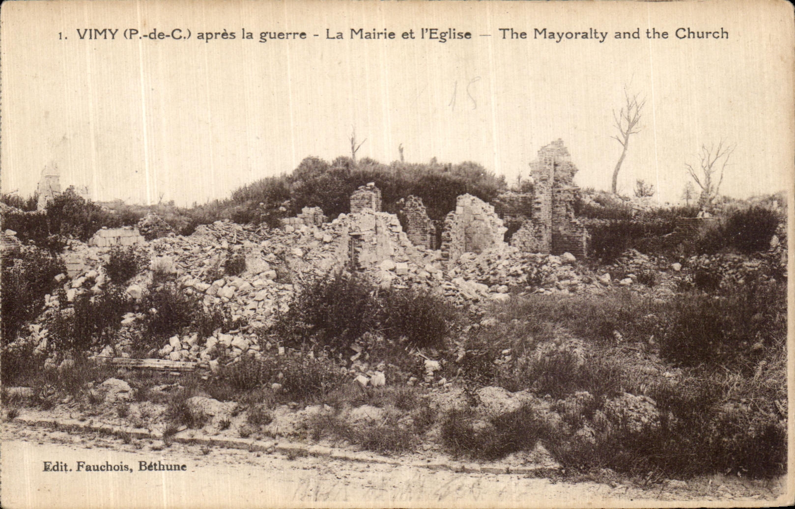 CPA Vimy Apres la Guerre La Mairie et L Eglise Militaria