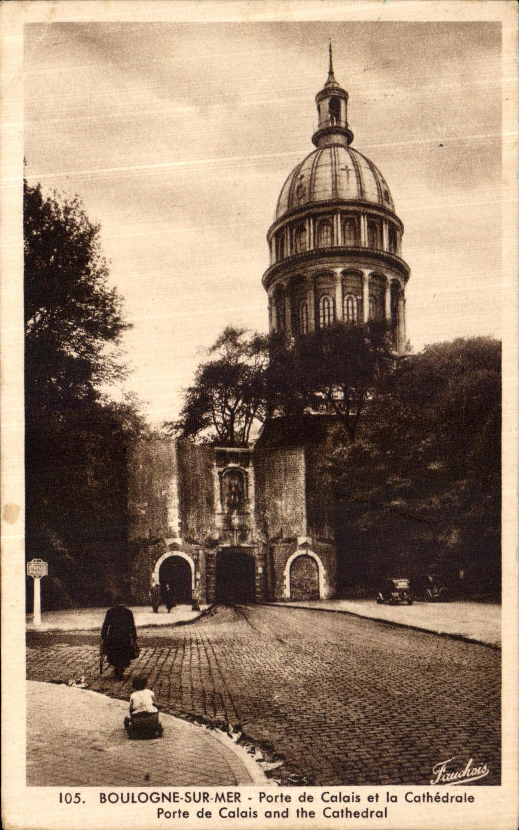 VINTAGE POSTCARD Boulogne On Mer Carries from Calais and the Cathedral