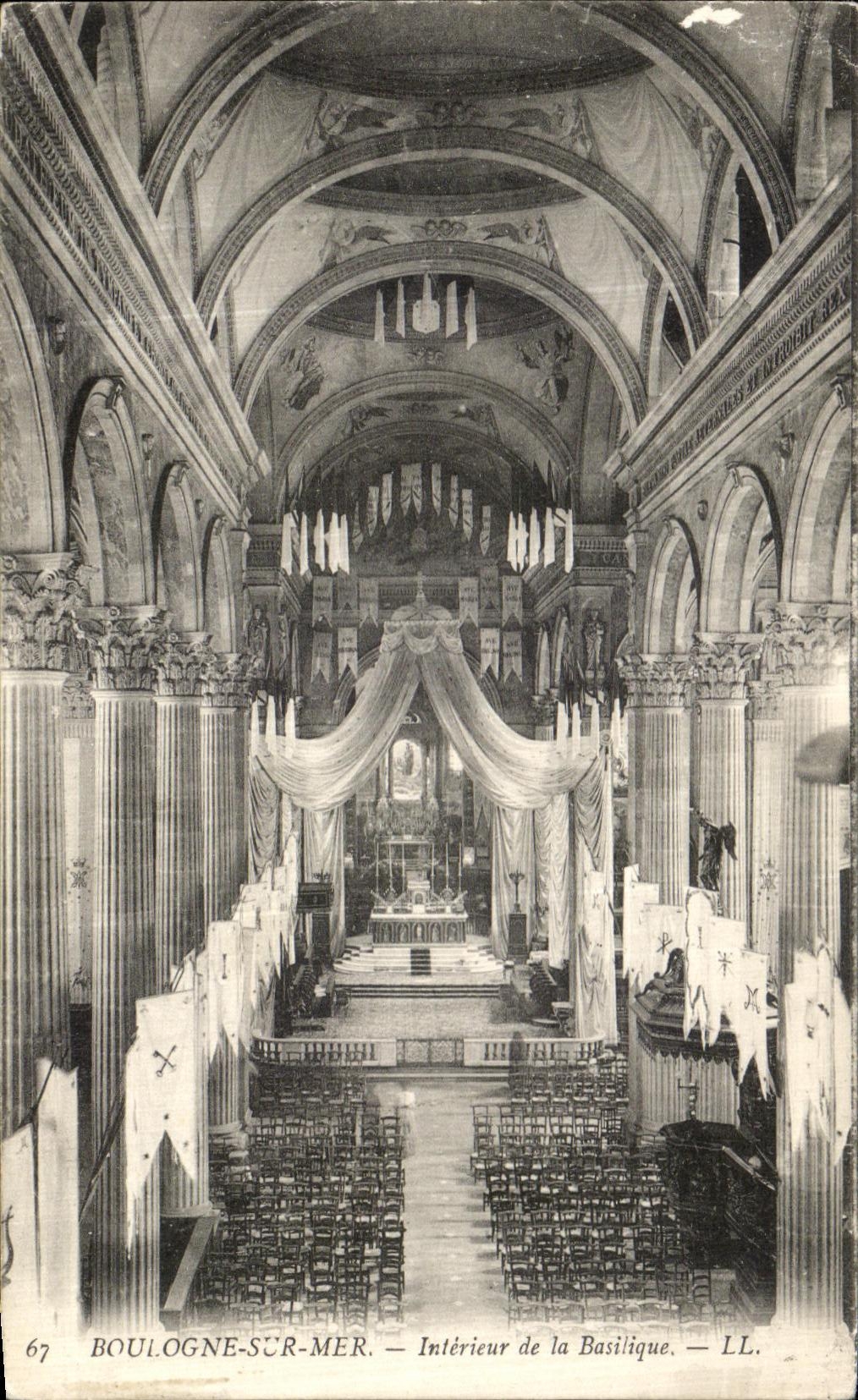 VINTAGE POSTCARD Boulogne on Inland sea of the Basilica