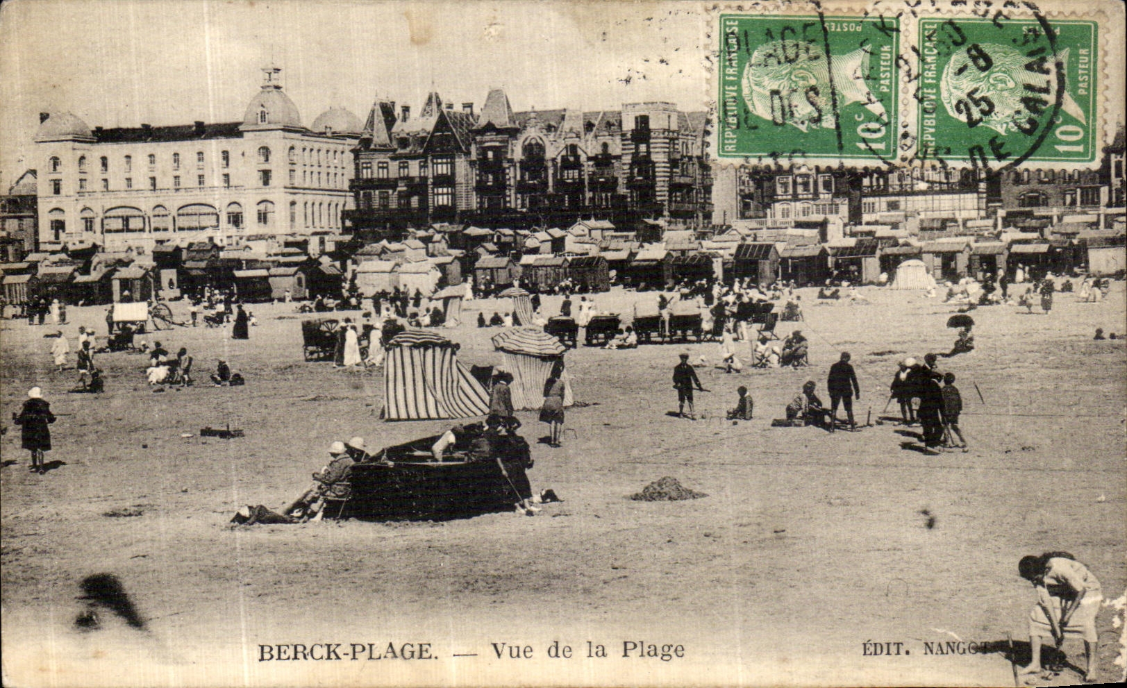 CPA Berck Plage Vue de la plage