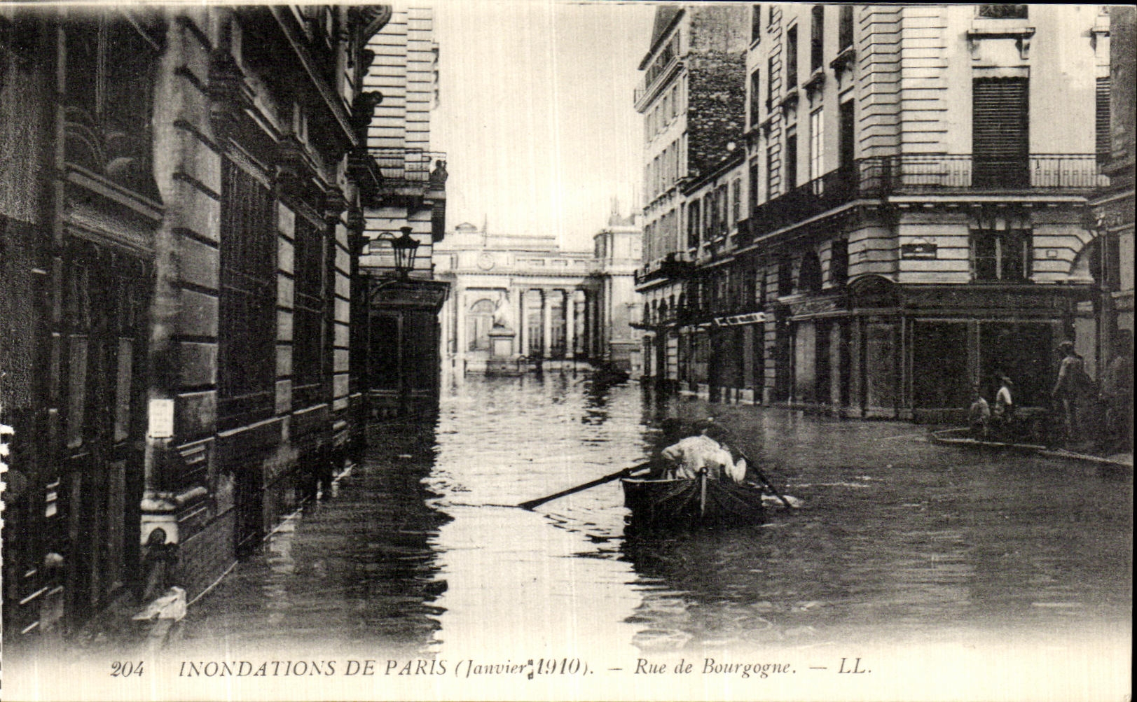 VINTAGE POSTCARD Paris Floods Of Street of Burgundy