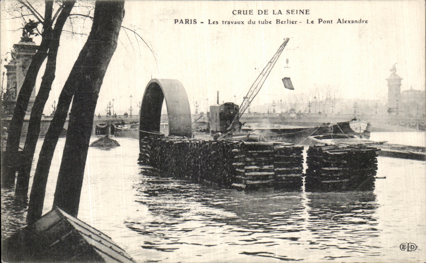 VINTAGE POSTCARD Believed of the Seine Paris work of the Berlier tube the Bridge Alexandre