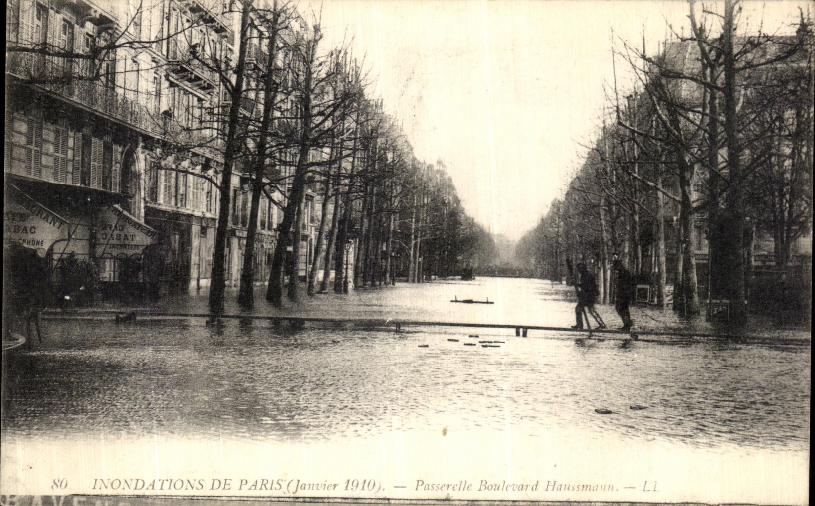 CPA Paris Passerelle Boulevard Haussmann
