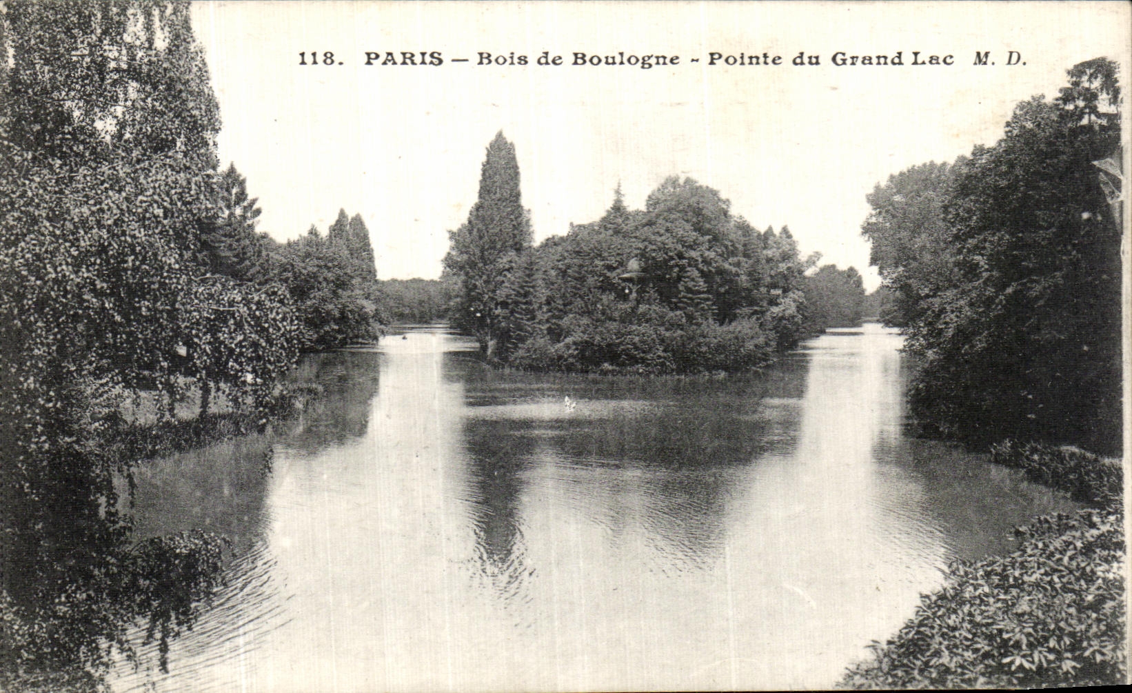 VINTAGE POSTCARD Paris Bois de Boulogne Points Big lake