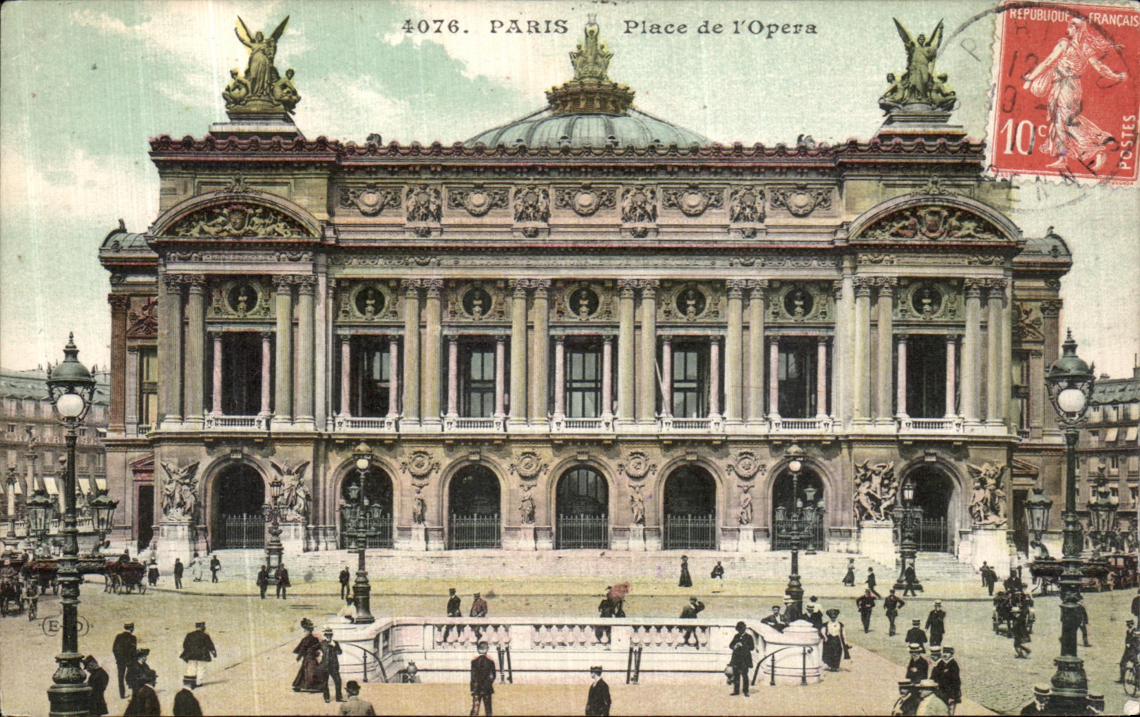 VINTAGE POSTCARD Paris Place L Operated