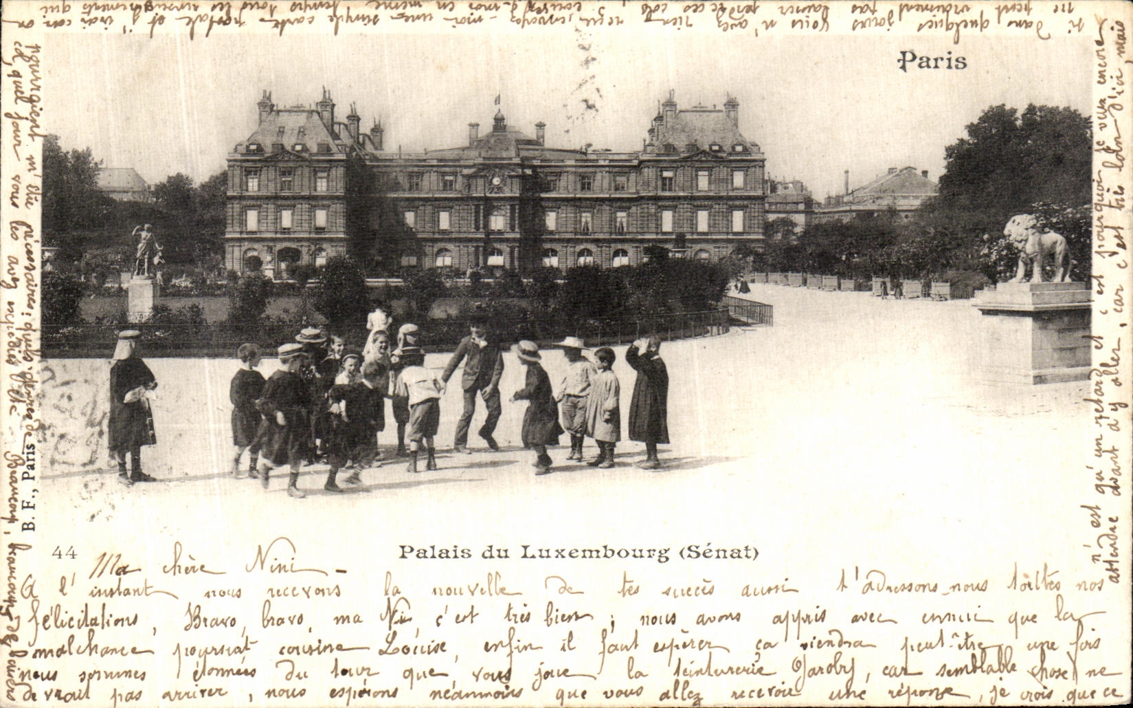 VINTAGE POSTCARD Paris Palate of Luxembourg Senate Children