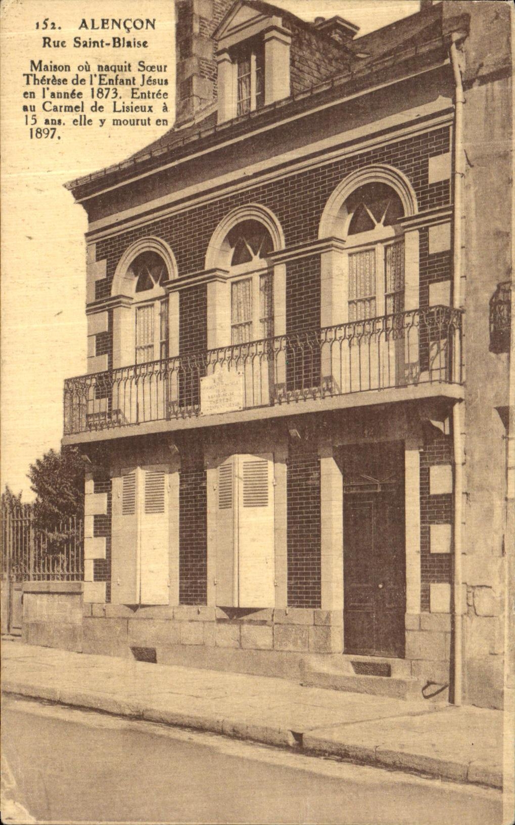 La calle Saint Blaise Maison de Alenzon de la POSTAL de la VENDIMIA o era Soeur nato Teresa de L nino de Jesús