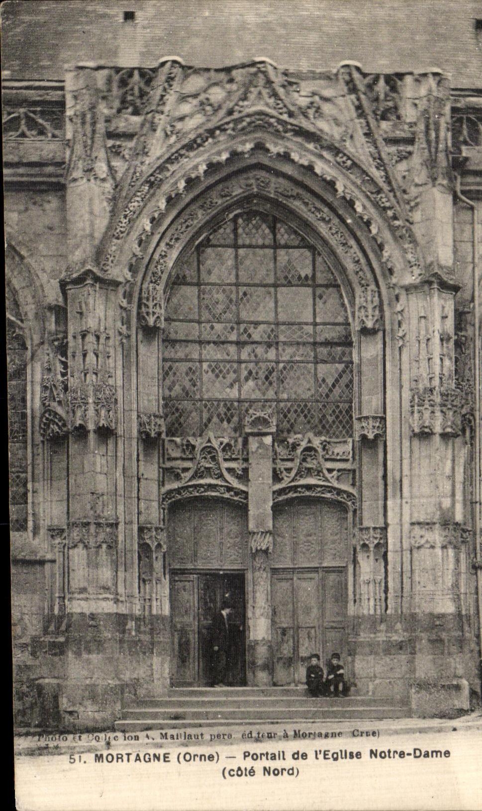 VINTAGE POSTCARD Mortagne Gate of L church Notre Dame Children