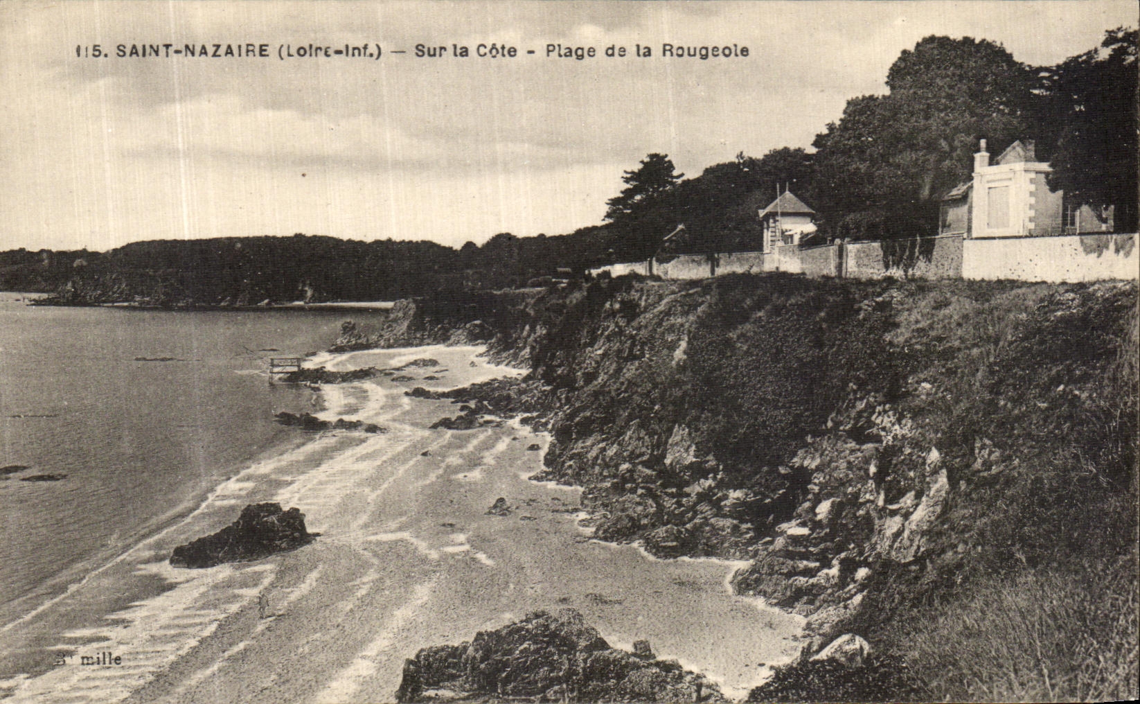 VINTAGE POSTCARD Saint Nazaire On the Dimension Beach of Measles