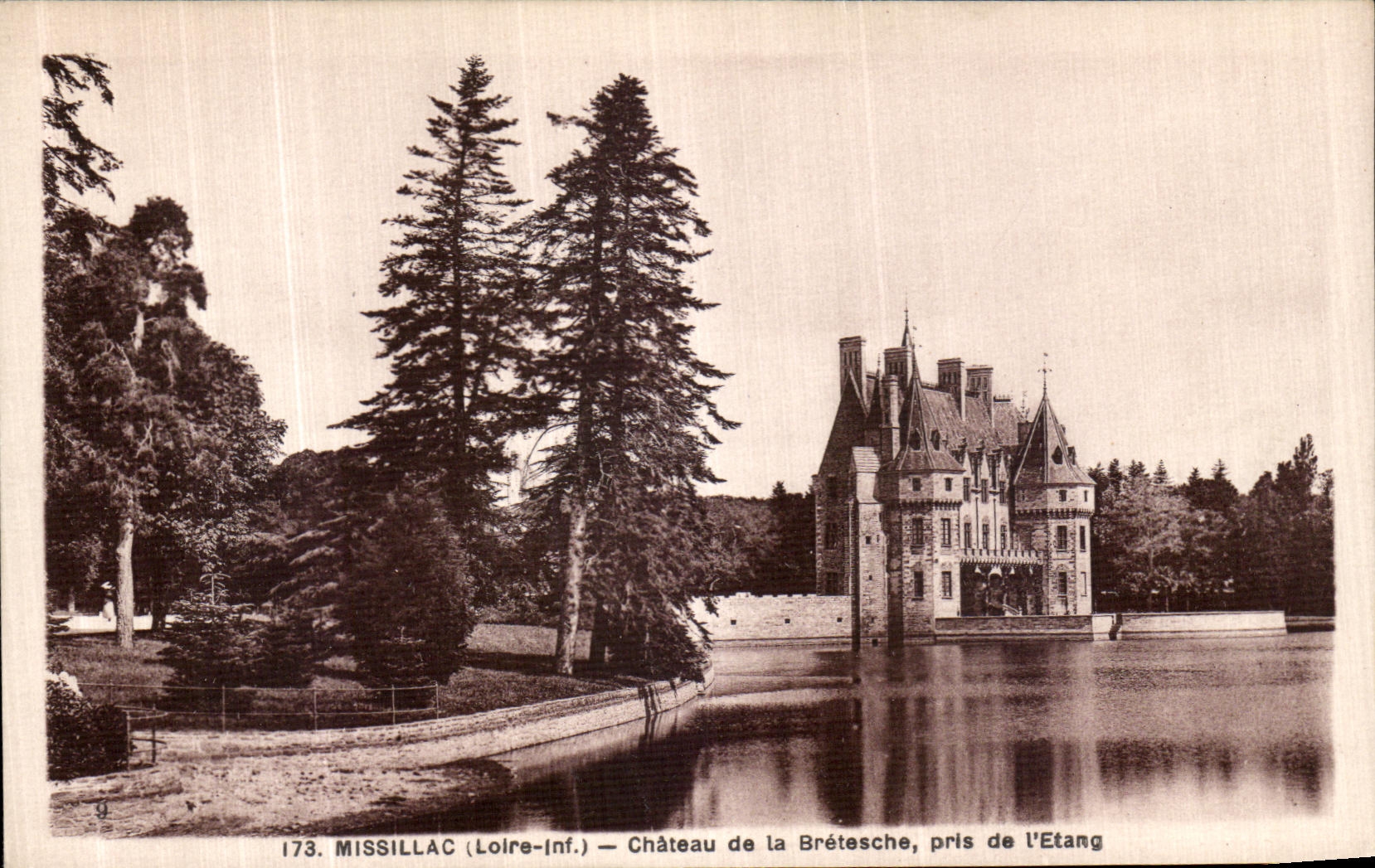 CPA Missillac Chateau de la Bretesche Pris de l Etang