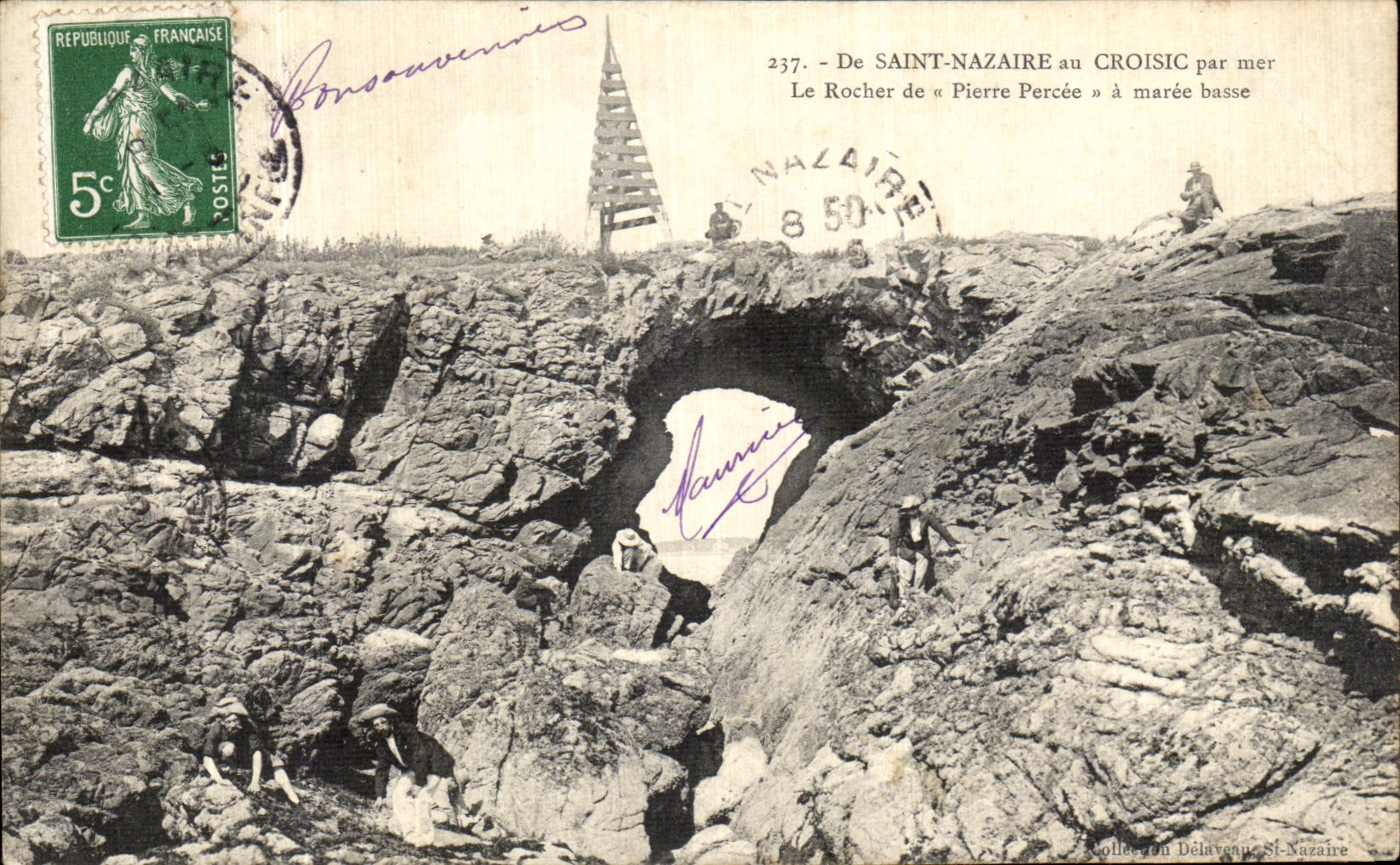 VINTAGE POSTCARD Of Saint Nazaire in Croisic by sea the Rock of Pierre Percee has Low tide