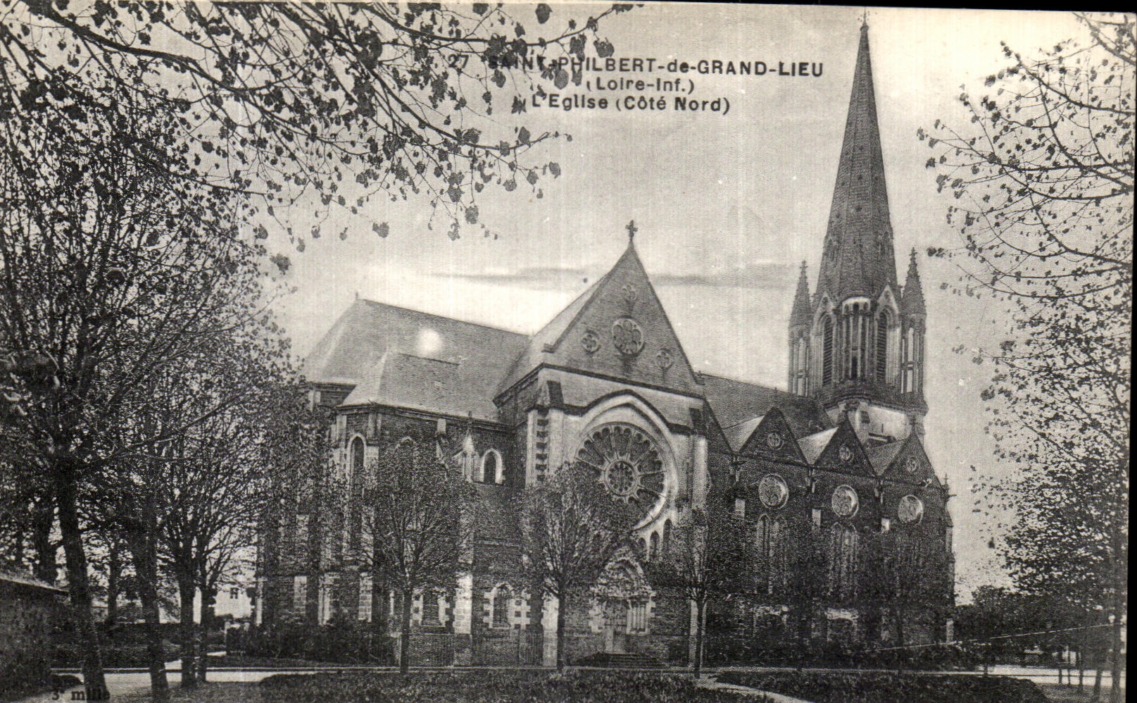 CPA Saint Philbert de Grand Lieu L Eglise