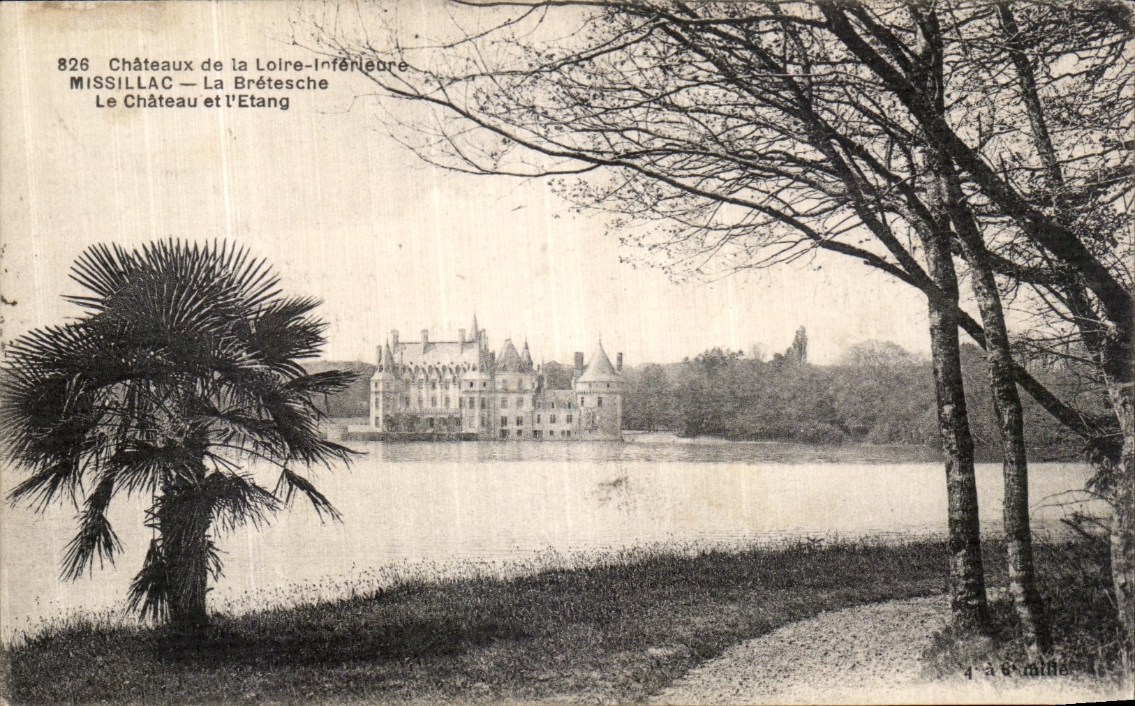 CPA Chateaux de la Loire Inferieure Missillac La Bretesche Le Chateau et l Etang