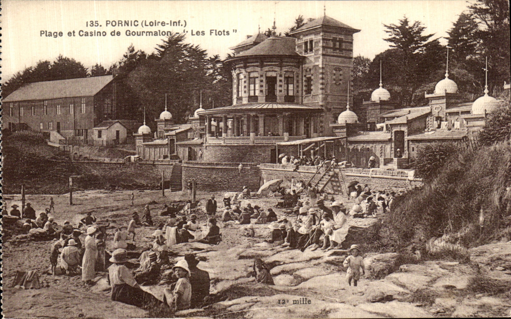 CPA Pornic Plage et Casino de Gourmalon Les Flots