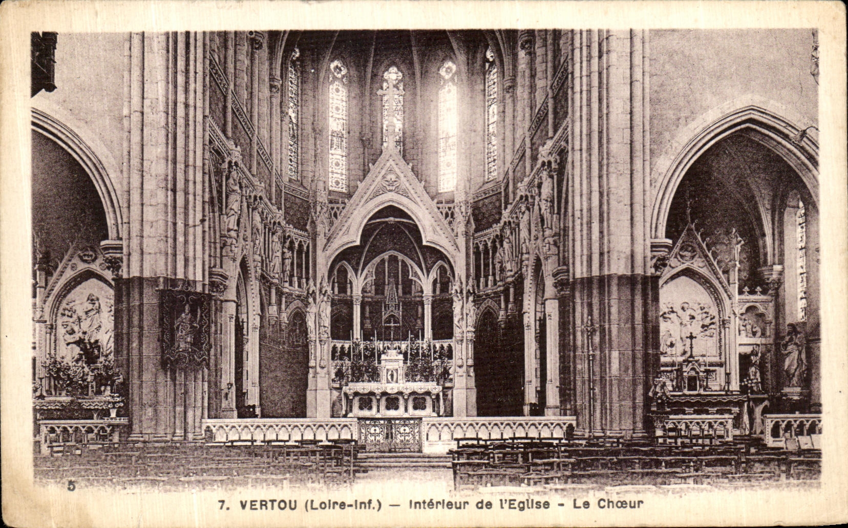 CPA Vertou Interieur de l Eglise Le Choeur