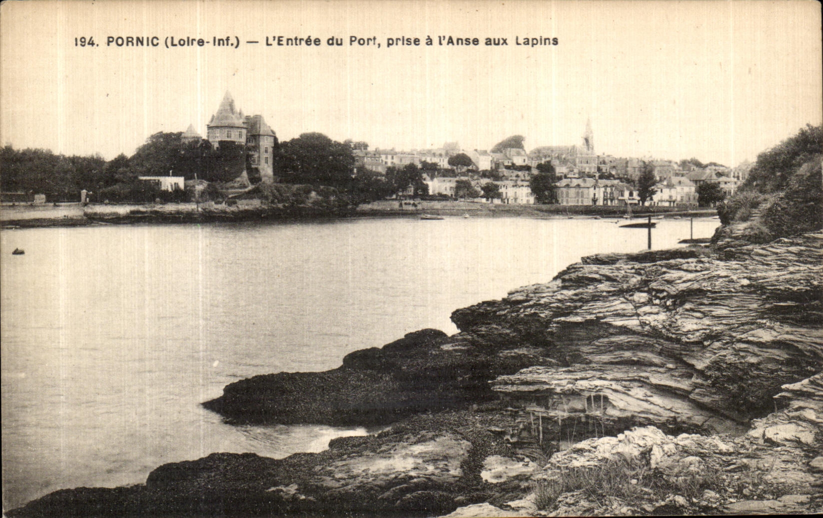 CPA Pornic L Entree du Port Prisea L Anse aux Lapins