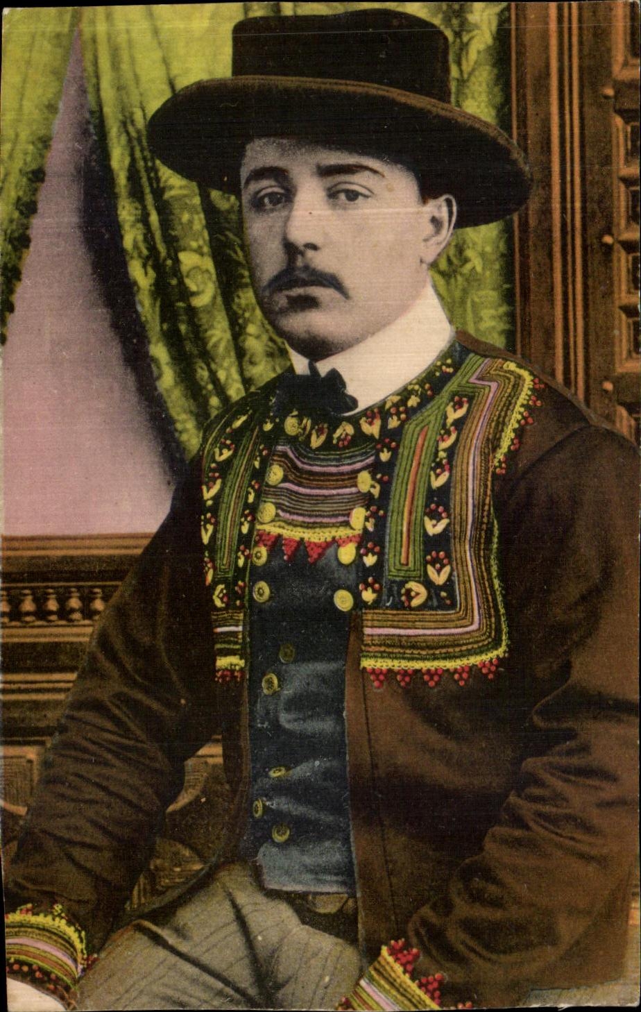 CPA Folklore Homme Bretagne