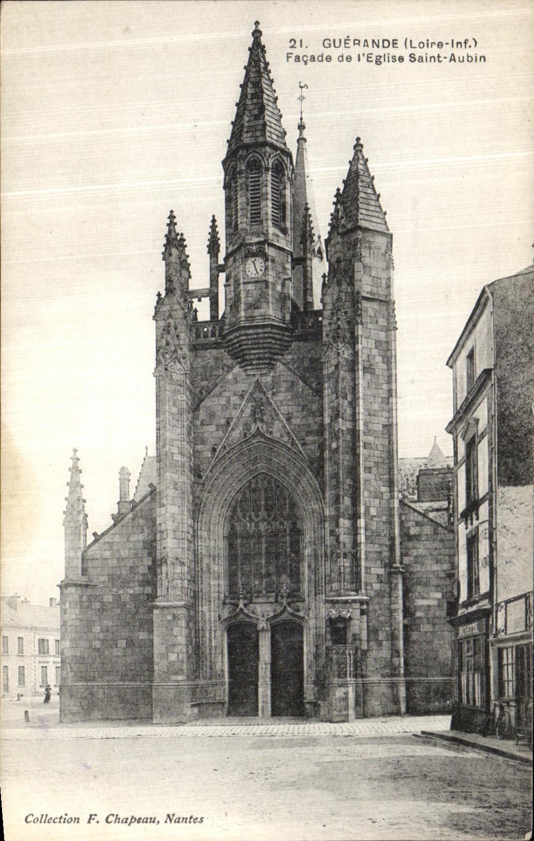 Ataque frontal de Guerande de la POSTAL de la VENDIMIA de L iglesia Aubin Saint