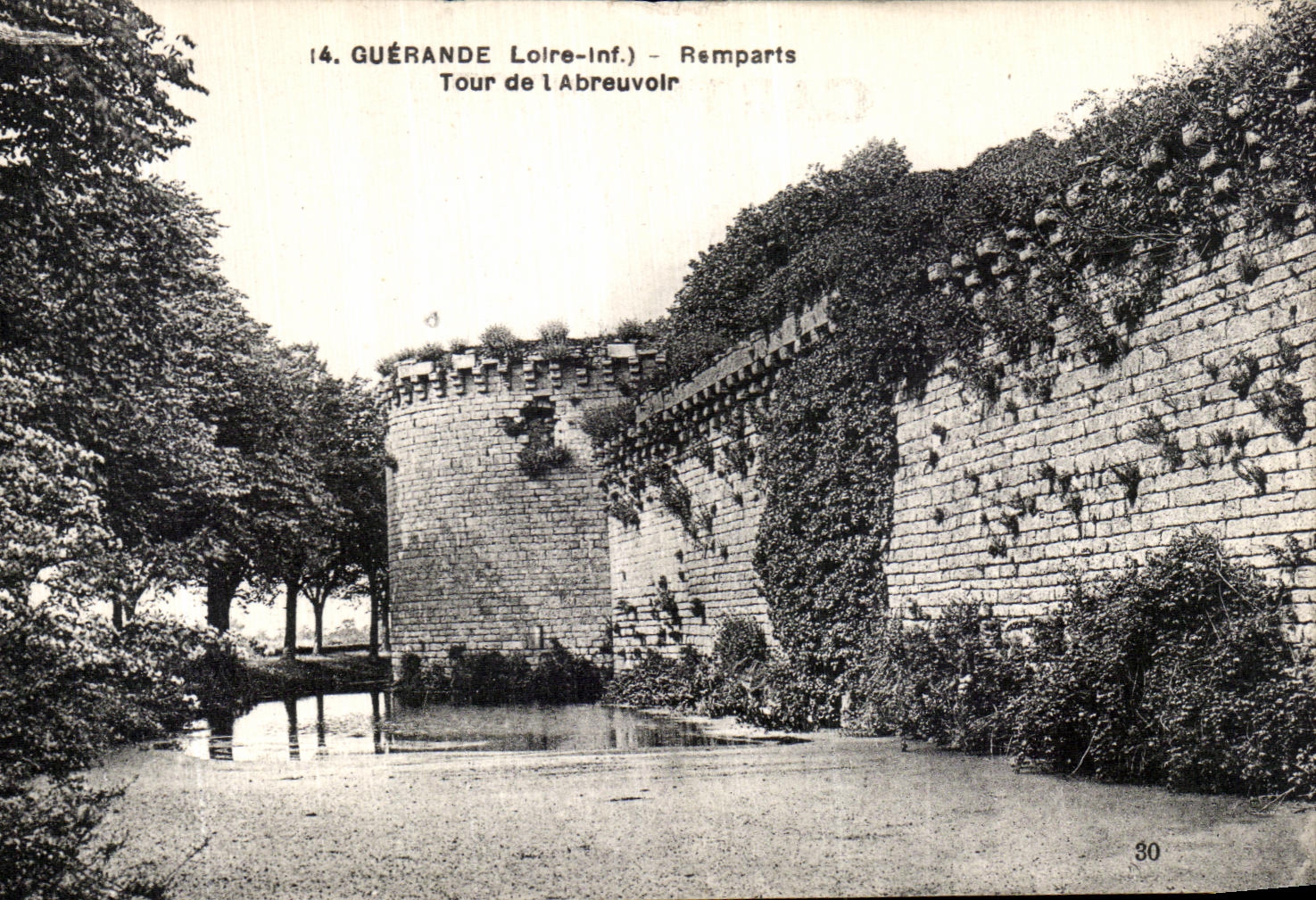 Vuelta de las paredes de Guerande de la POSTAL de la VENDIMIA de L canal de alimentacion