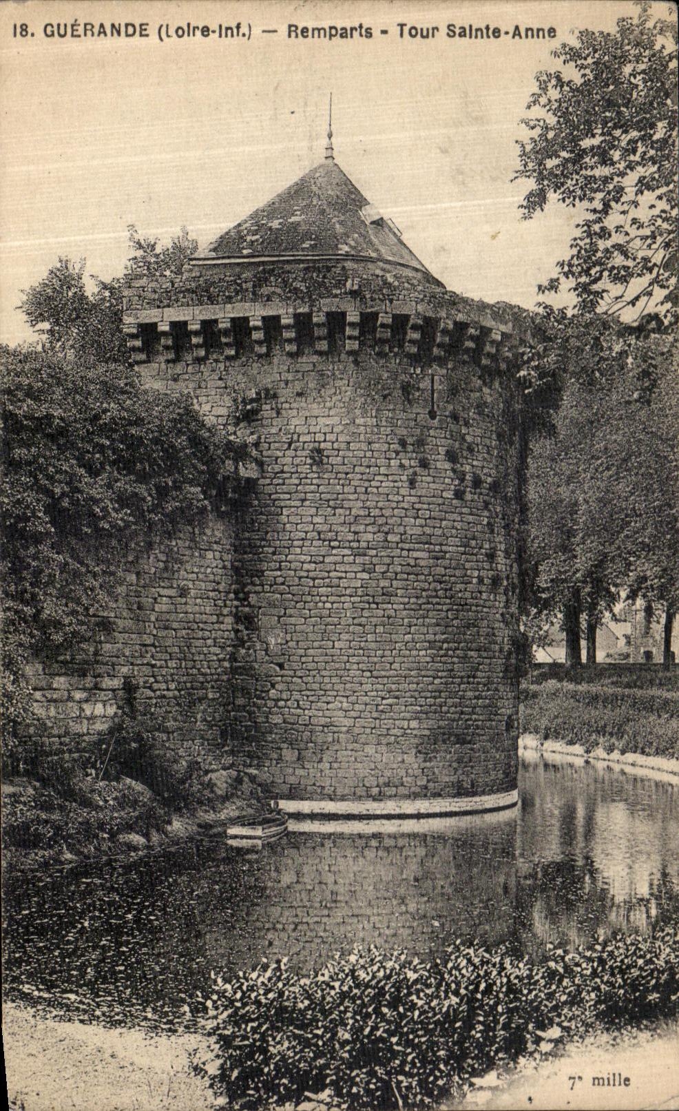 Las paredes de Guerande de la POSTAL de la VENDIMIA dan vuelta Sainte a Anne
