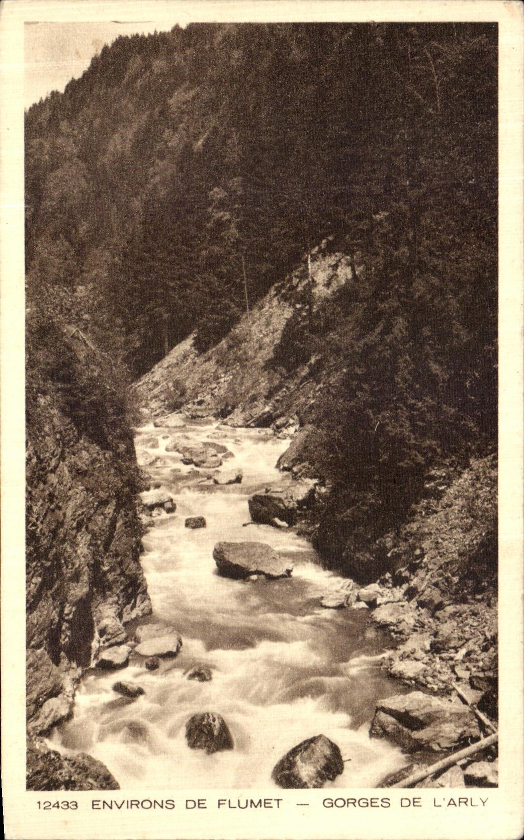 VINTAGE POSTCARD Surroundings De Flumet Falls Of L Arly