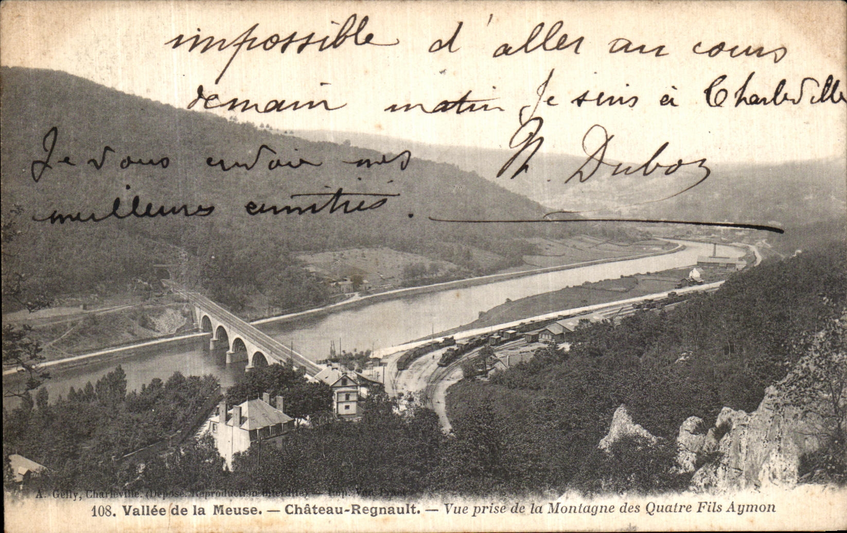 Valle de la POSTAL de la VENDIMIA del castillo de la Mosa Regnault vista del montana del alambre de cuatro Aymon