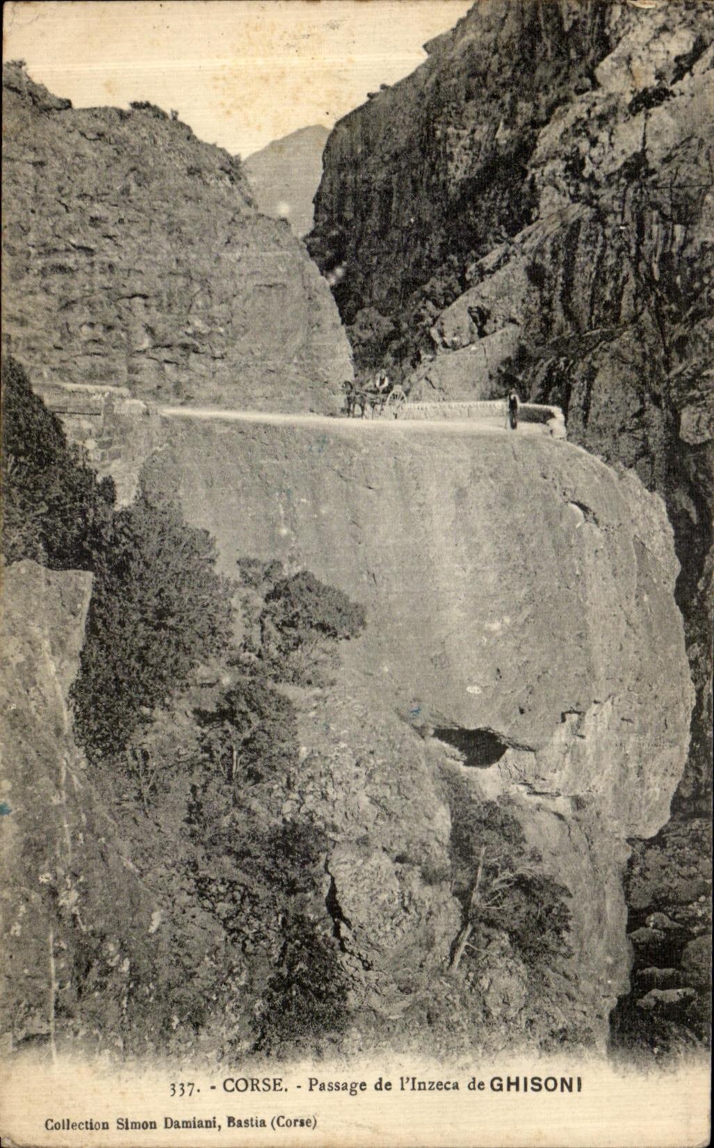 Paso de Corcega de la POSTAL de la VENDIMIA de I Corcega Inzeca de Ghisoni