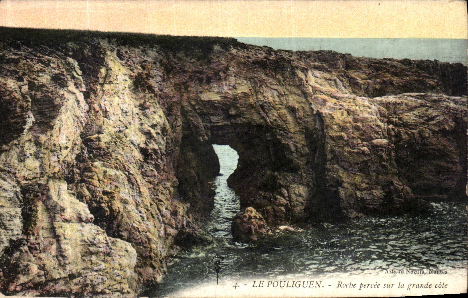 VINTAGE POSTCARD Pouliguen Rock Bored On the Great Dimension