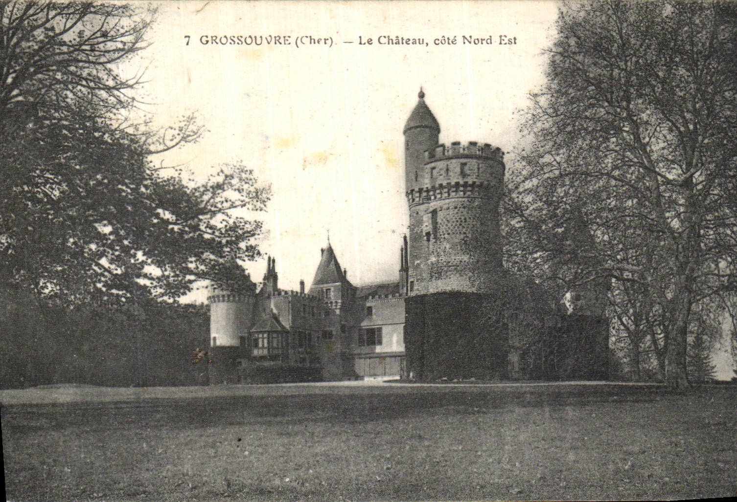 VINTAGE POSTCARD Grossouvre the Castle Dimensions Northern Is