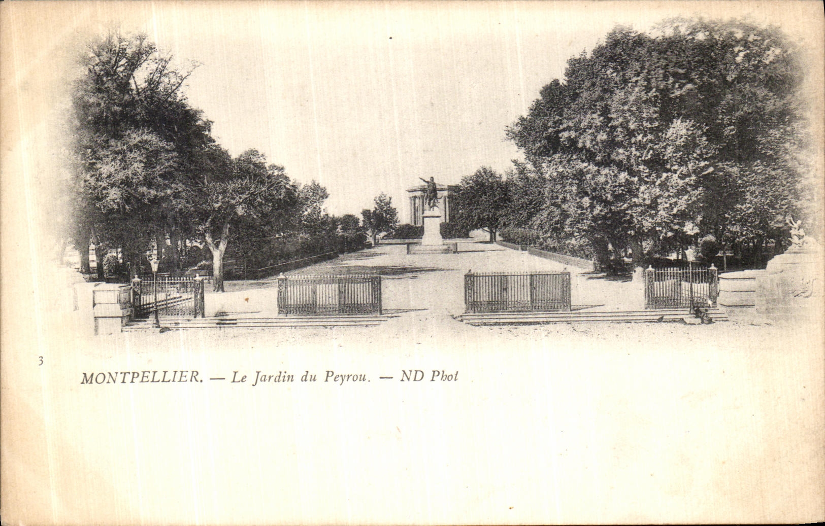 CPA Montpellier Le Jardin du Peyrou 