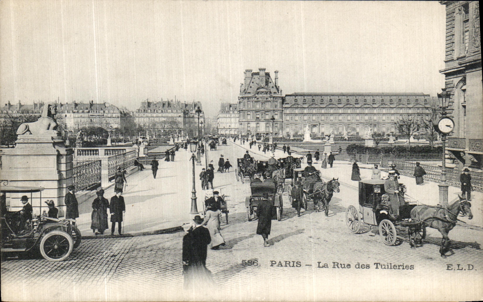CPA Paris La Rue des Tuileries