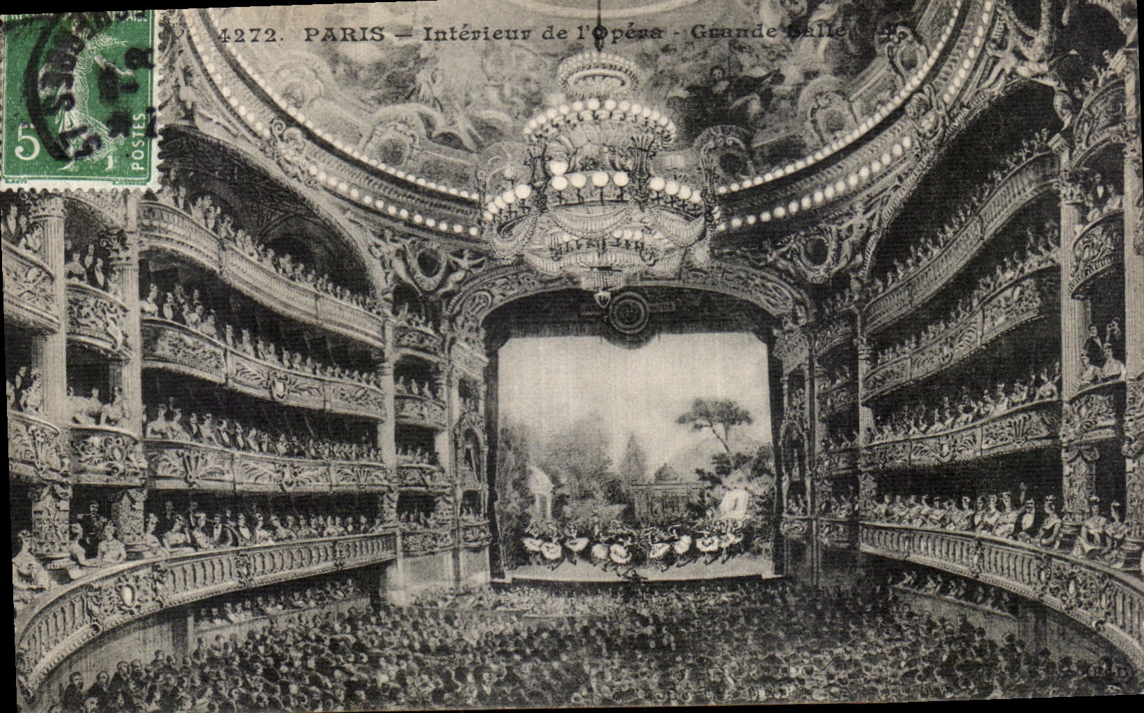 VINTAGE POSTCARD Paris Interieur of L Operated Big room