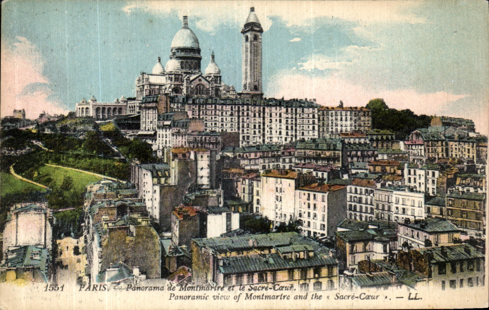 CPA Paris Panorama de Montmartre et le Sacre Coeur