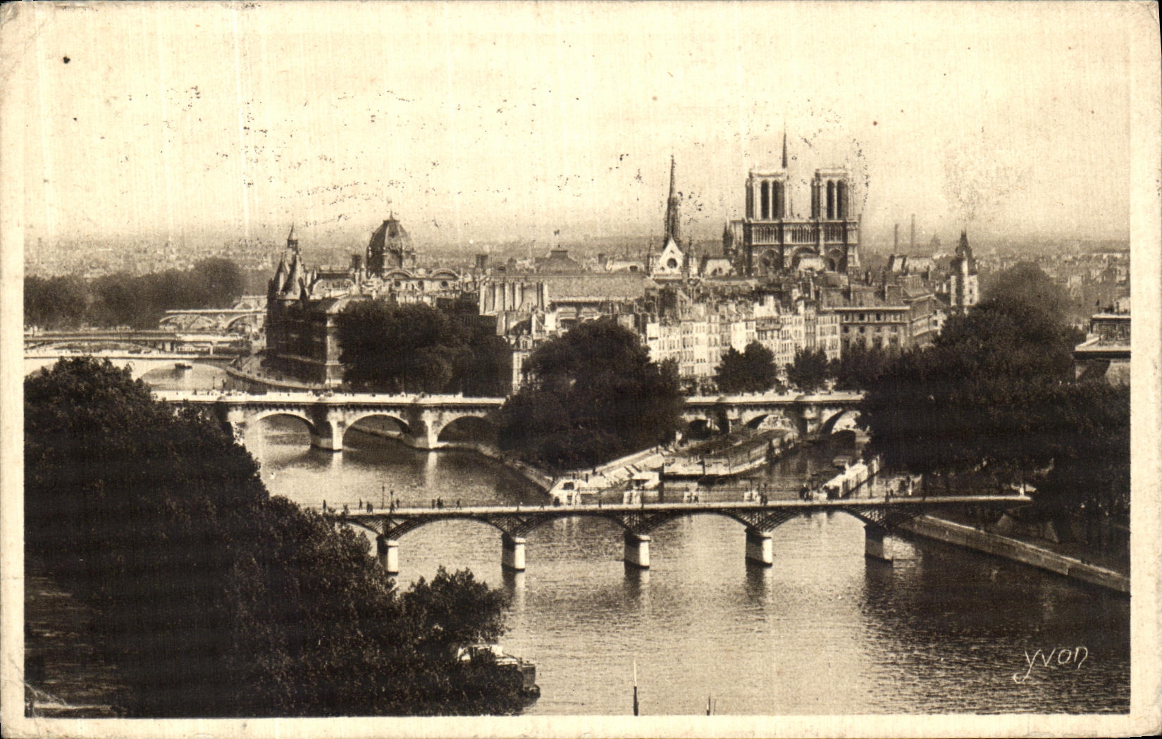 Cotizaciones de Paris de la POSTAL de la VENDIMIA el de Notre Dame