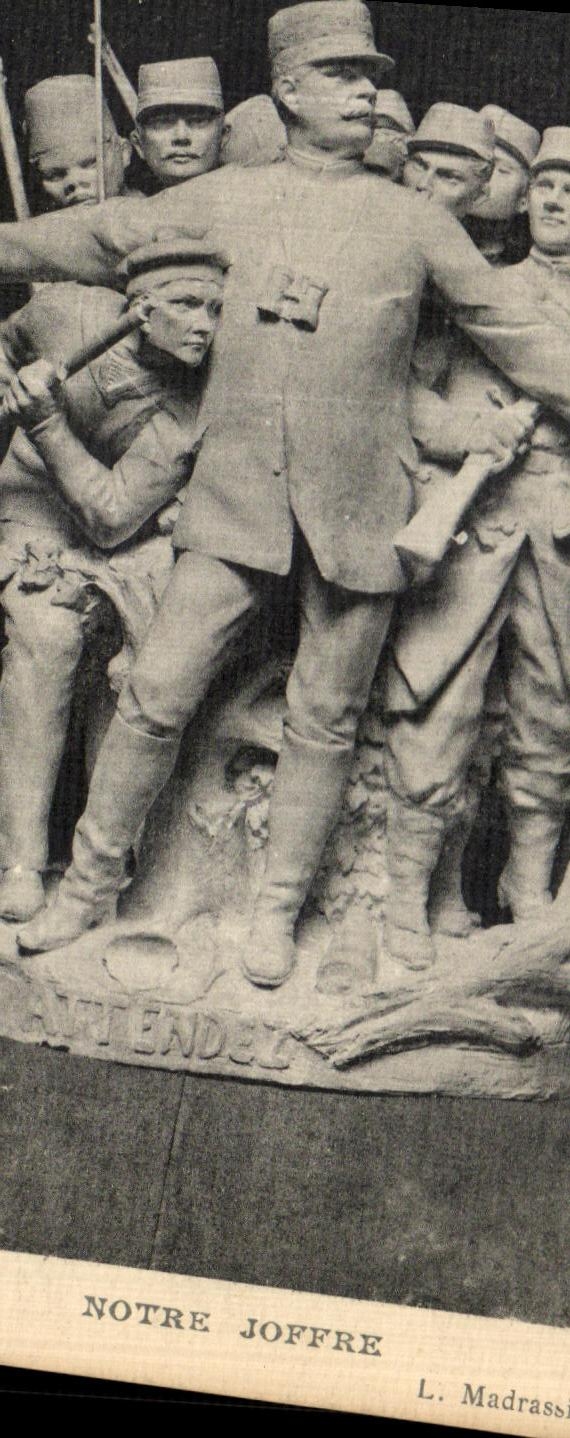 VINTAGE POSTCARD Our Joffre  Militaria