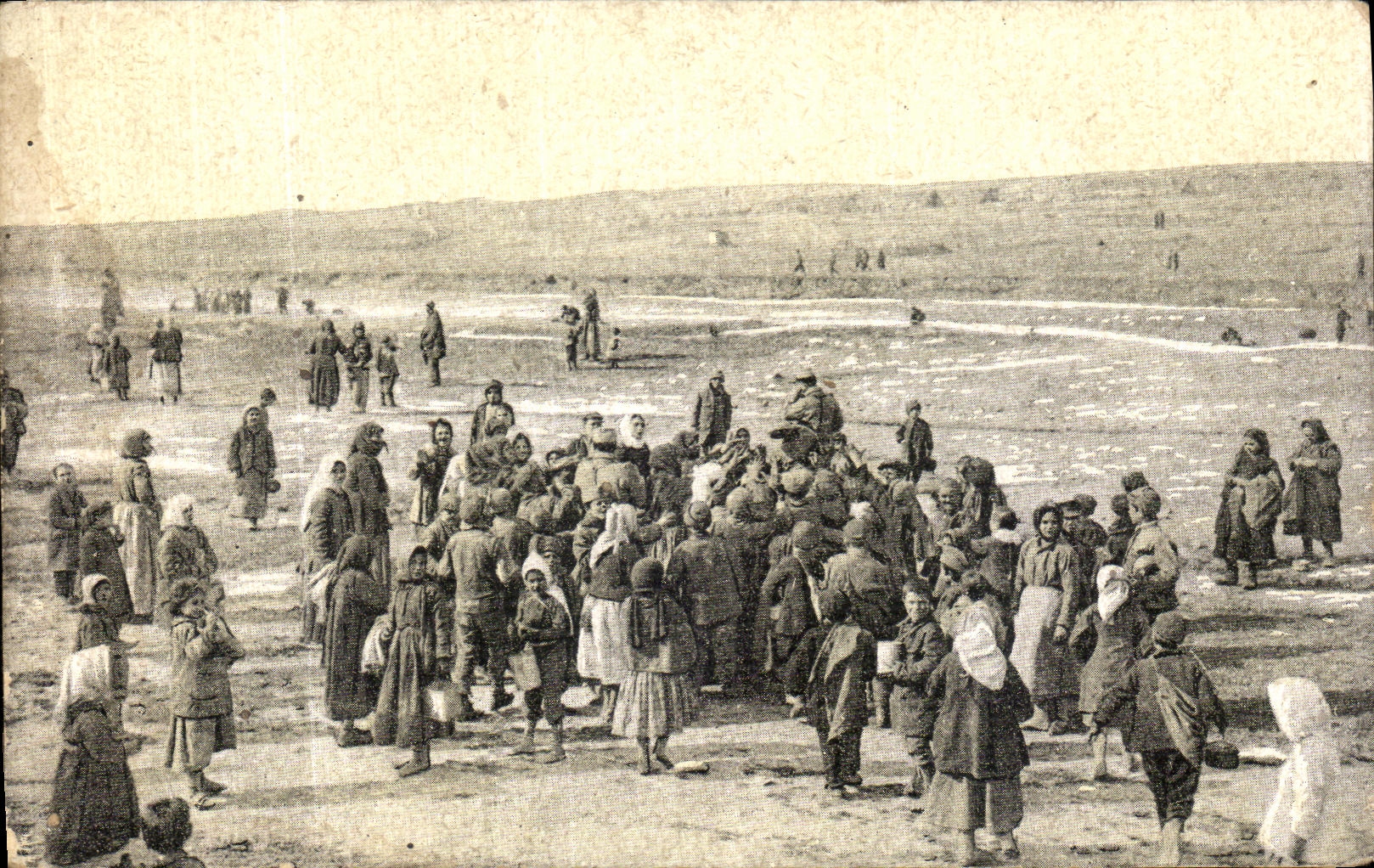 VINTAGE POSTCARD Camp of Zeitenlik Bienfaisissance  Militaria