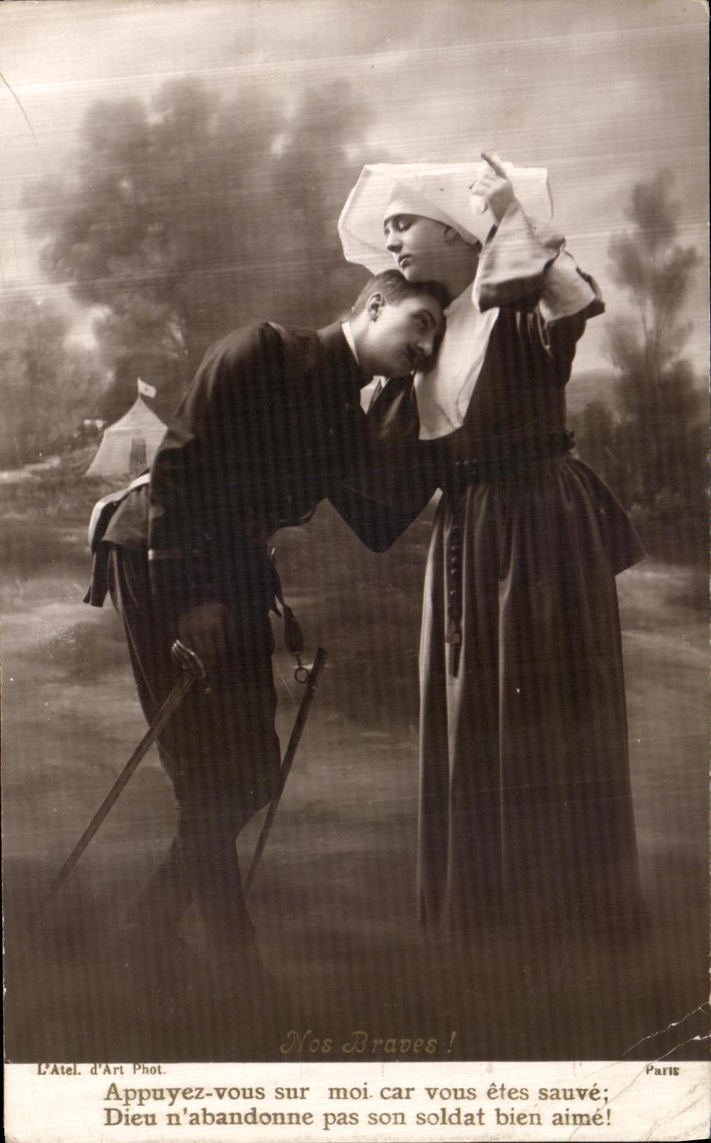 CPA Appuyez Vous Sur Moi Car Vous Etes Sauve Militaria 