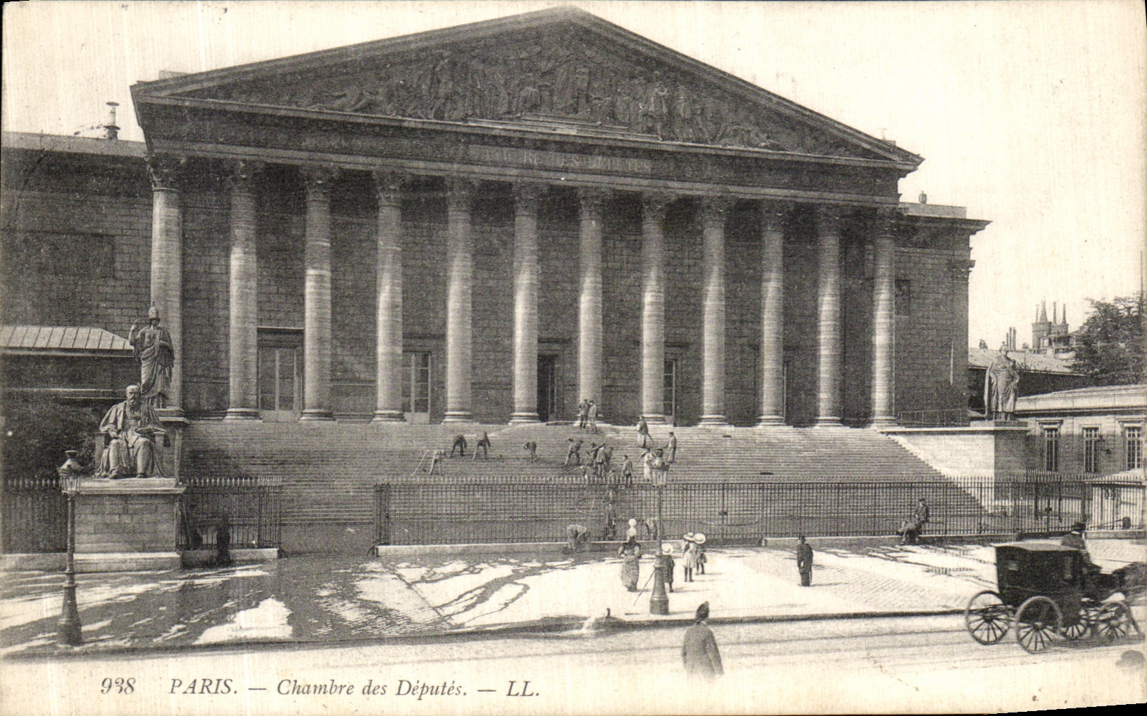 VINTAGE POSTCARD Paris House of Commons