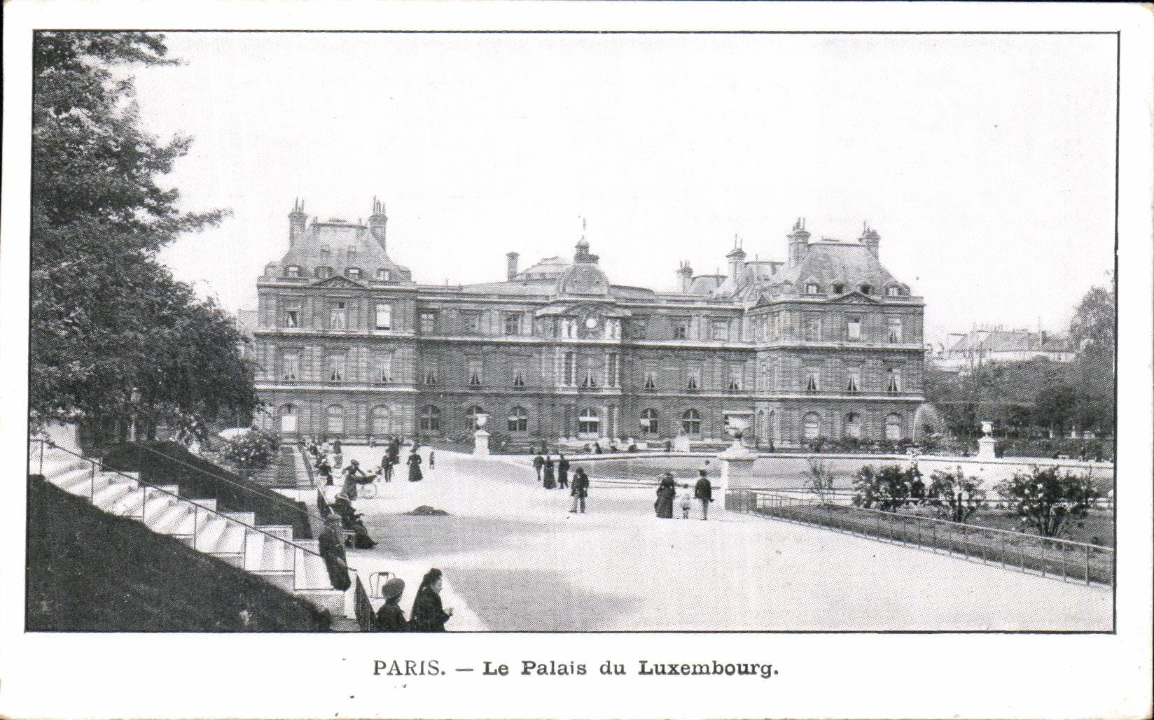 VINTAGE POSTCARD Paris Palate of Luxembourg