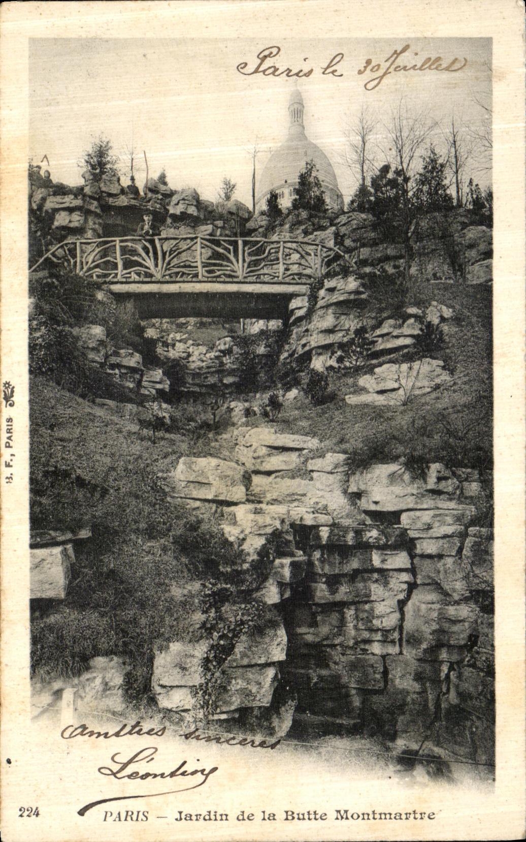 VINTAGE POSTCARD Paris Jardin of the Montmartre Hillock Crowns Heart