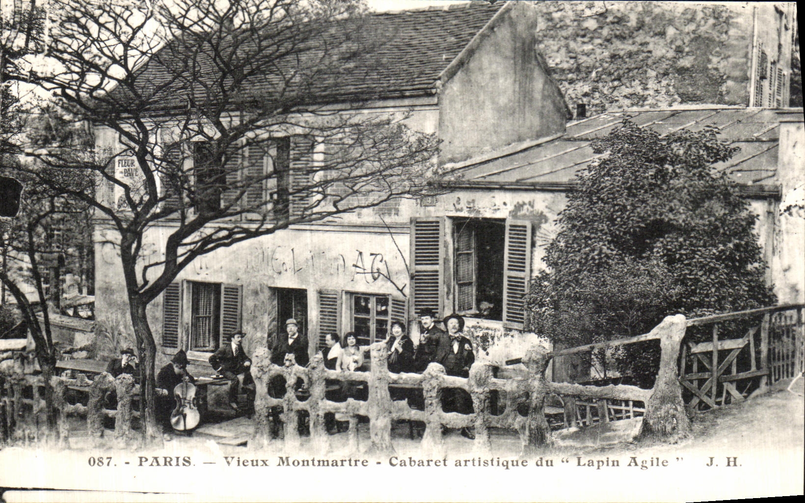 VINTAGE POSTCARD Paris Old Montmartre Artistic Cabaret of nimble rabbit