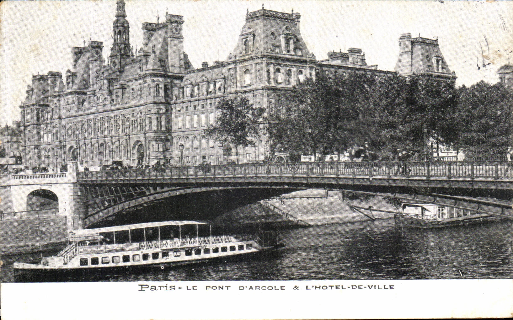VINTAGE POSTCARD Paris the Bridge D Arcole L Town hall