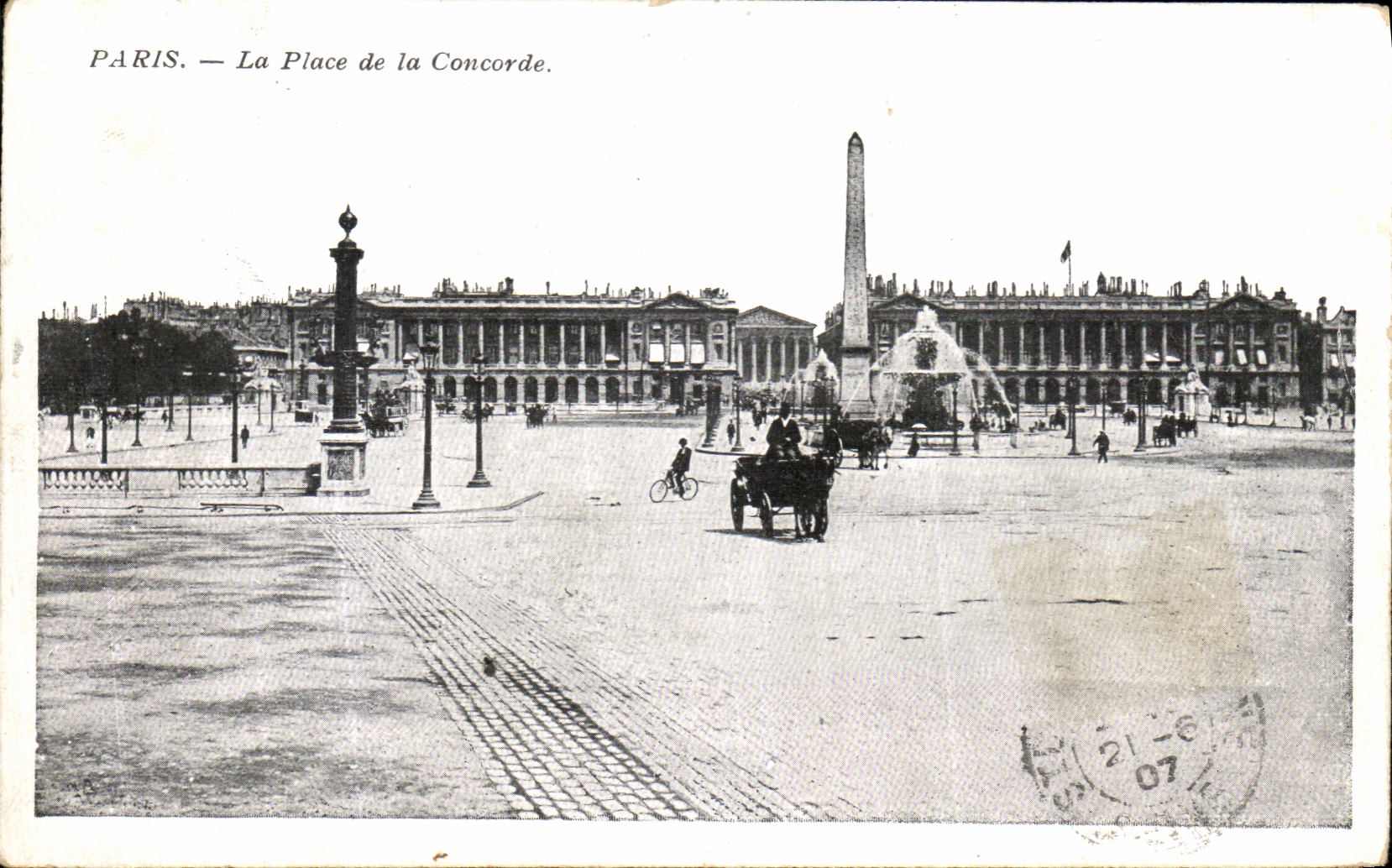 VINTAGE POSTCARD Paris the Place of the Harmony