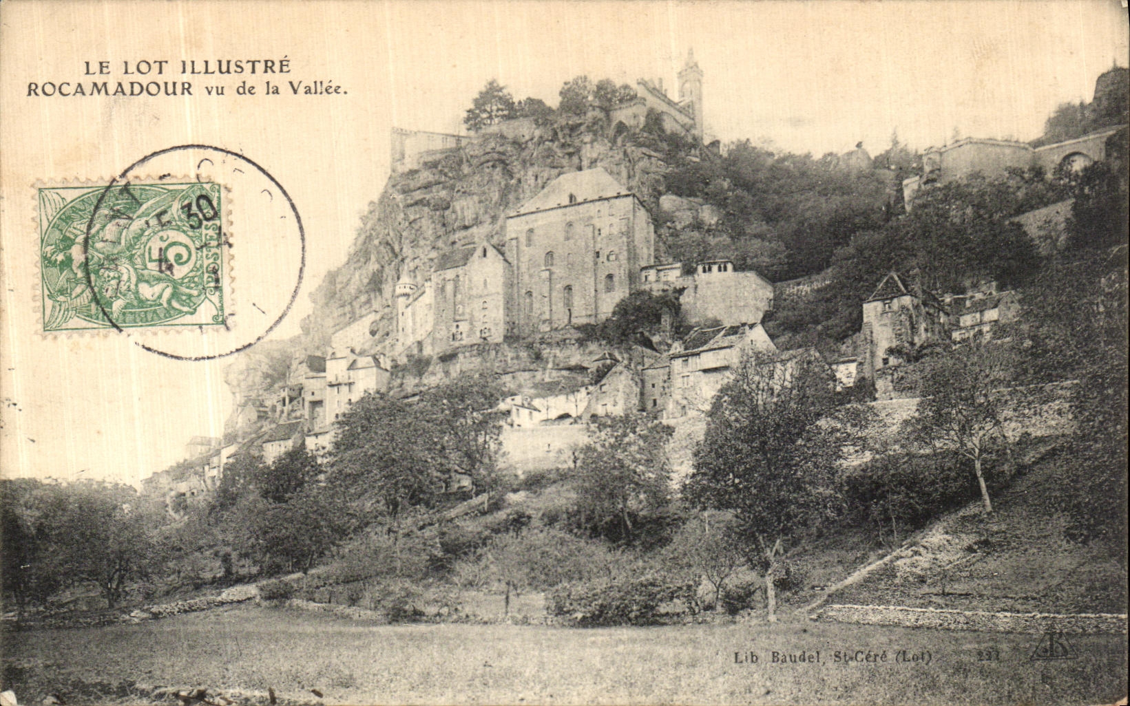 VINTAGE POSTCARD the Batch Illustrates Rocamadour Vu Of the Valley