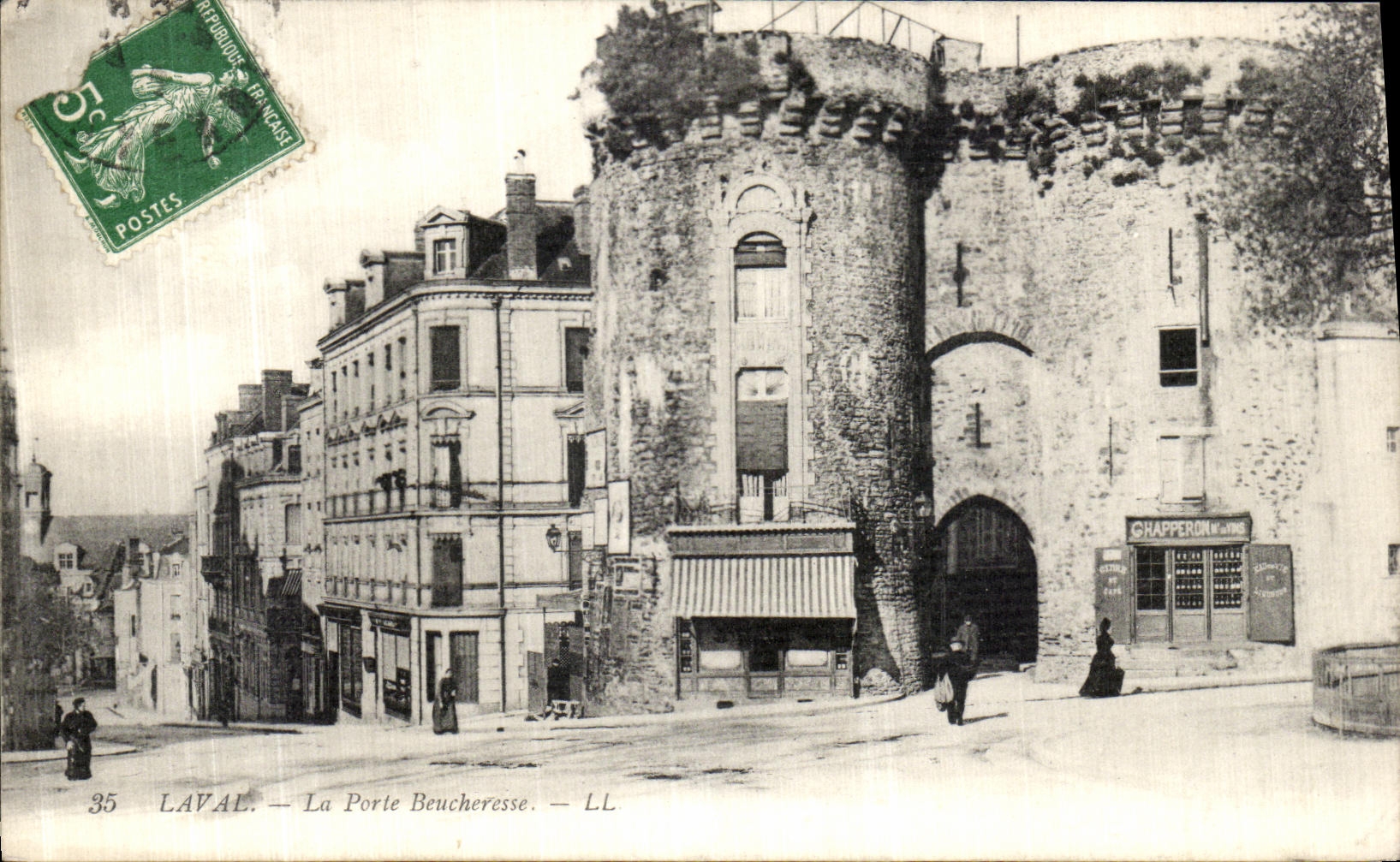 POSTAL Laval de la VENDIMIA la puerta de Beucheresse