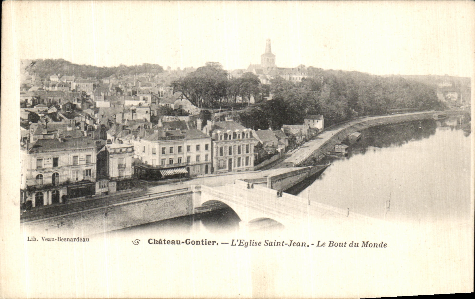 CPA Chateau Gontier L Eglise Saint Jean Le Bout du Monde