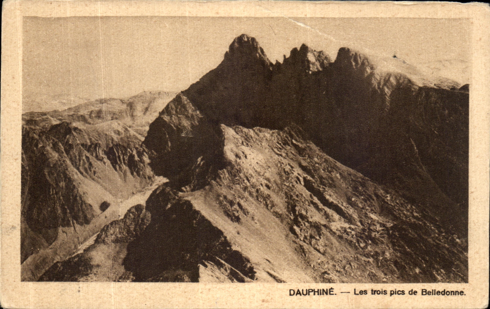 VINTAGE POSTCARD Dauphine three peaks of Belledonne
