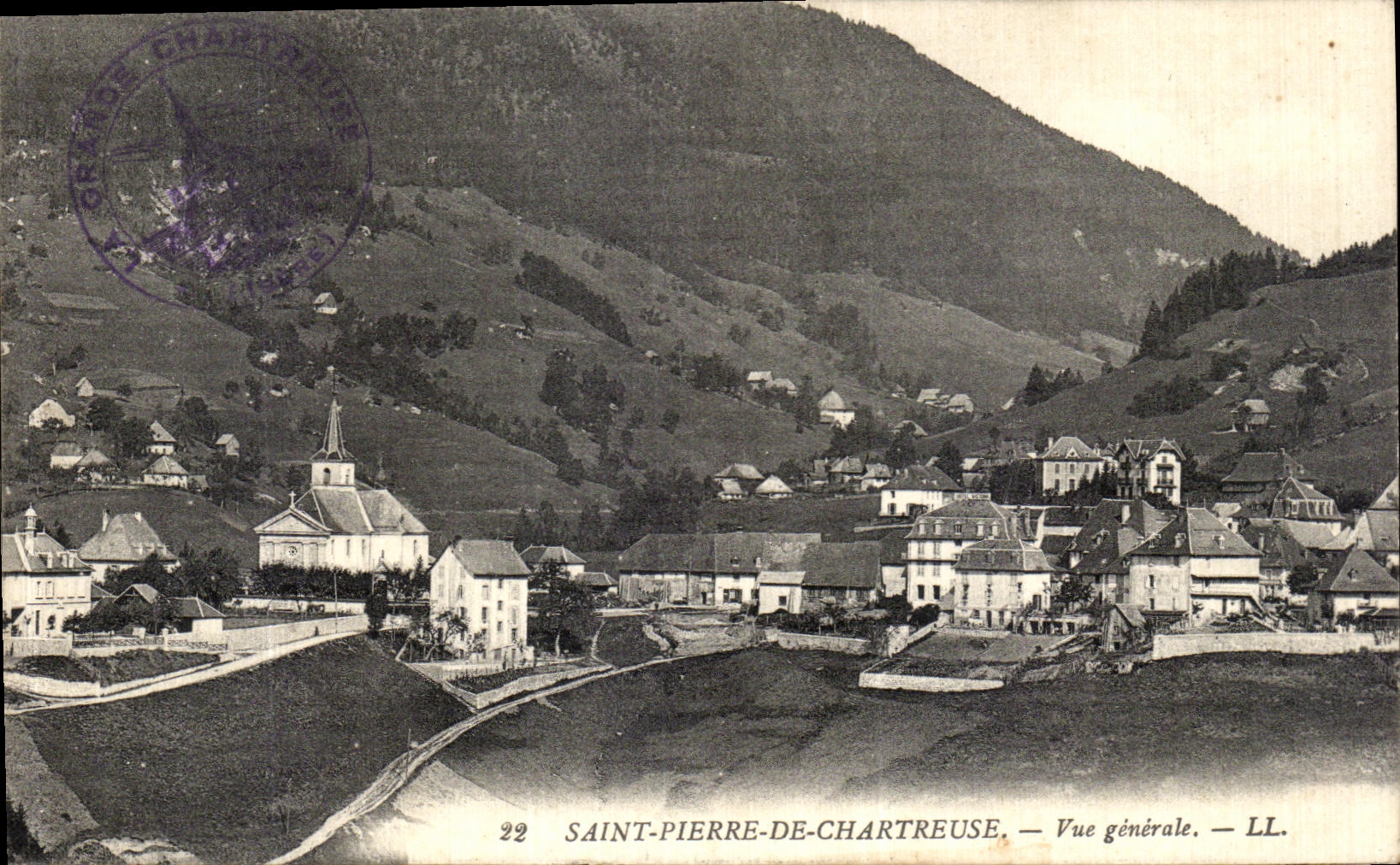 VINTAGE POSTCARD Saint Pierre De Chartreuse View