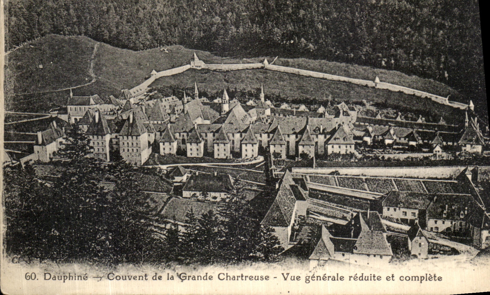 El convento de Dauphine de la POSTAL de la VENDIMIA de la vision chartreuse grande redujo y termina